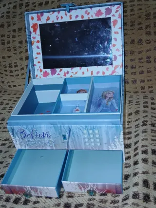 Joyero Frozen con música y combinación