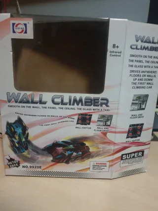 Wall climber (Coche teledirigido)