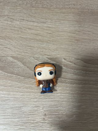 Max Stranger Things Kinder Joy