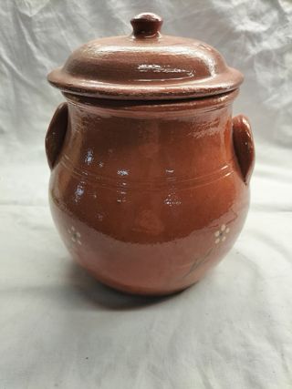 Pote de barro para azeitonas