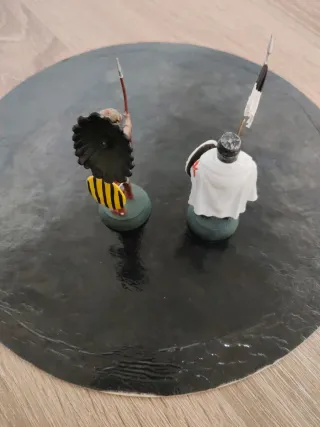 Lote figuras plomo indio y caballero