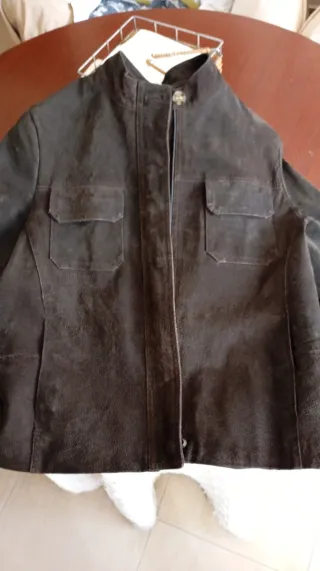 Chaqueta de ante marrón