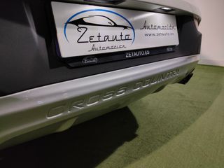 Volvo V40 Cross Country 2.0 D3 150 Plus