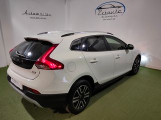 Volvo V40 Cross Country 2.0 D3 150 Plus