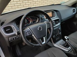 Volvo V40 Cross Country 2.0 D3 150 Plus