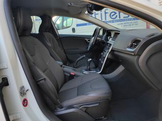 Volvo V40 Cross Country 2.0 D3 150 Plus