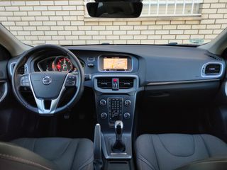 Volvo V40 Cross Country 2.0 D3 150 Plus