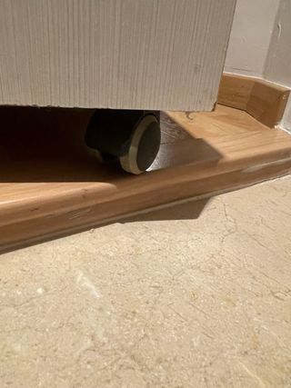 Kibuc - Cajonera de madera gris y blanco