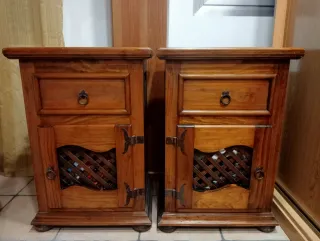 Mesitas de noche madera maciza