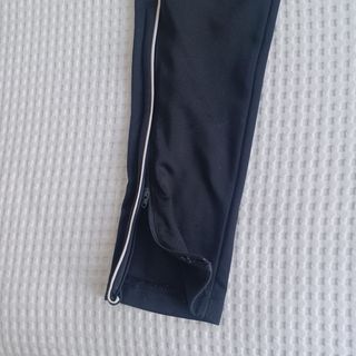 Pantalón Adidas Negro