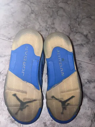 Nike Air Jordan 5 Retro Azul (Usadas)