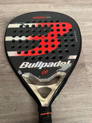 Pala de pádel Bullpadel HACK Comfort