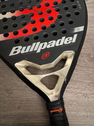 Pala de pádel Bullpadel HACK Comfort