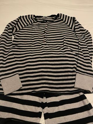 Pijama de mujer de Benetton polar fino a rayas