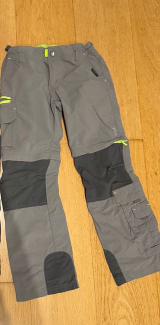 Pantalón de montaña gris y verde talla 6-8