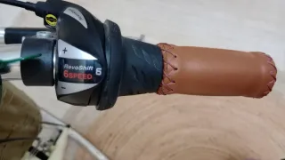 Bicicleta paseo mujer con cesta