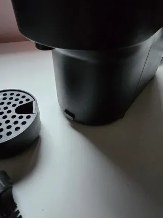 Cafetera Nespresso Vertuo Pop Roja