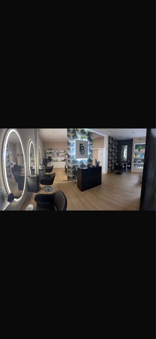 Traspaso de peluquería 40.000€ 1.200 de alquiler