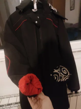 Abrigo premamá y porteo Liliput