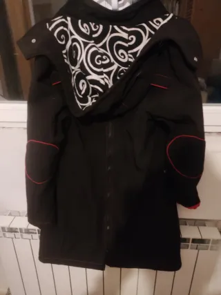 Abrigo premamá y porteo Liliput