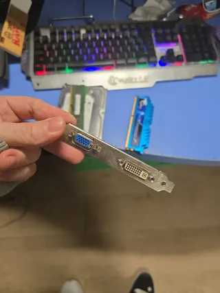 Tarjeta Gráfica NVIDIA GeForce GT 430