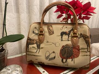 Bolso de mano con estampado ecuestre