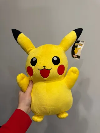 Peluche Pikachu Pokémon TOMY nuovo