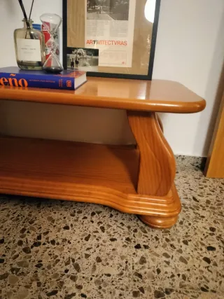 Mesa de centro de madera maciza