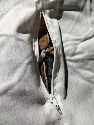 Funda cojín redondo fleece blanco y negro