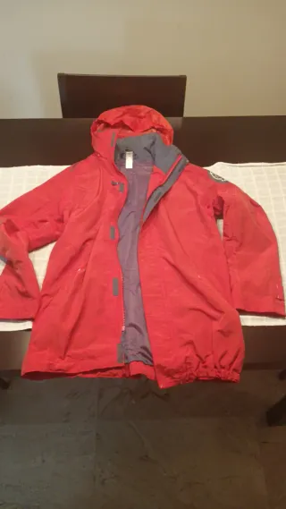 Chaqueta impermeable niño/a talla 10-12 años
