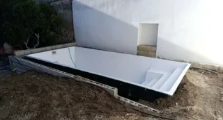 Piscina Poliéster 6.70 x 3