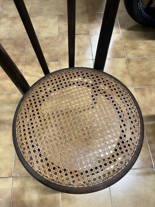 Silla antigua estilo Thonet