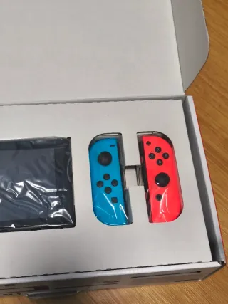 Nintendo Switch con caja IMPECABLE