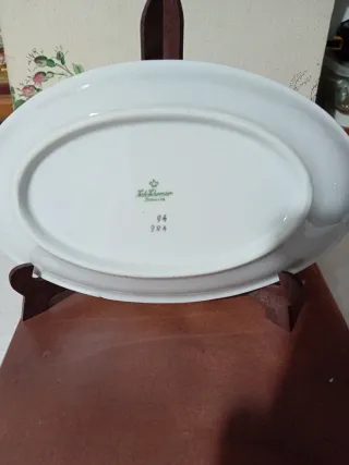 Fuente cerámica con flores