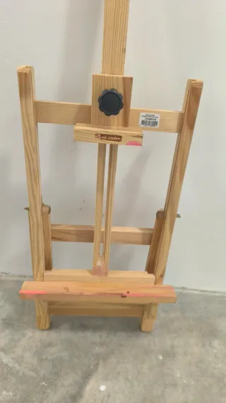 Caballete de madera para pintar