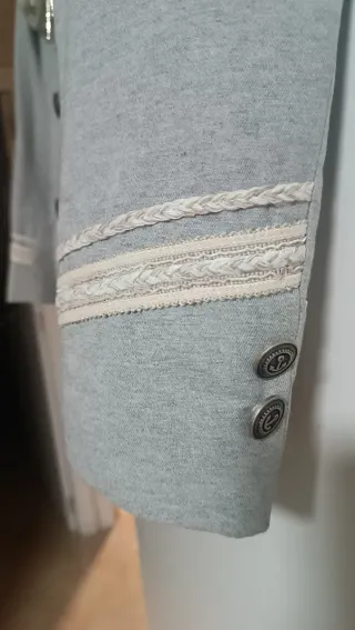 Traje de comunión niño gris,marca Busstop,talla 9