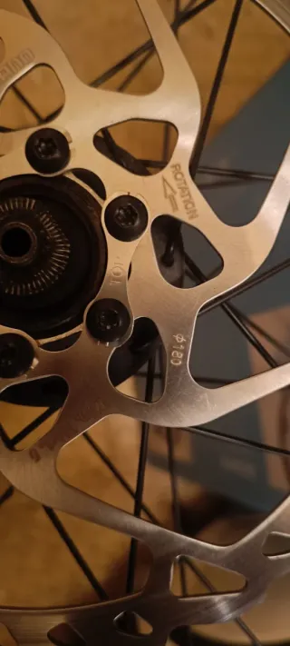 Rodillo Tacx Antares + Ruedas