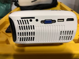 Proyector LED ABOX Blanco y Negro Regalo cable