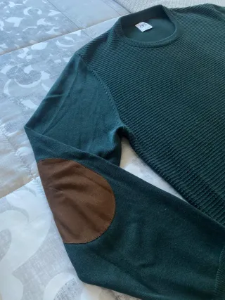 Jersey Zara verde con parches en codos