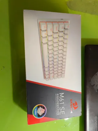 Teclado Mecánico Redragon M61 SE RGB