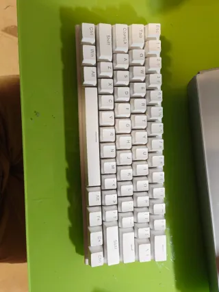 Teclado Mecánico Redragon M61 SE RGB