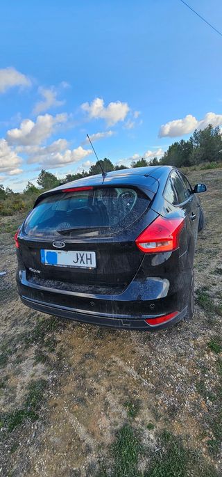 Ford Focus 2017 con navegador michelin