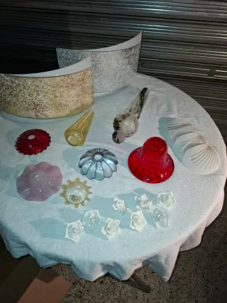 Ciotole in vetro per lumi e lampadari  15€ a pezzo