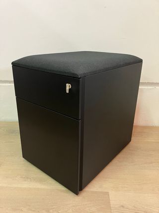 Cajonera Ofita Negra Metálica con Llave