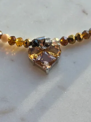 Collana fatta a mano con ciondolo cuore