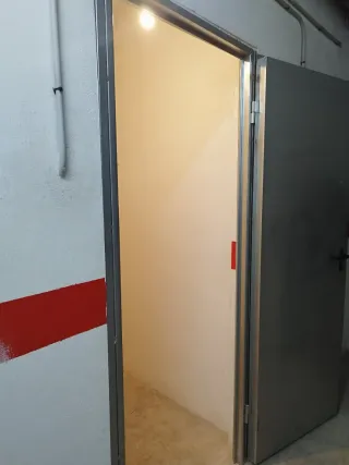 ALQUILO TRASTERO BURRIANA