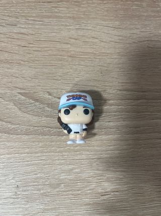 Dustin Stranger Things Kinder Joy