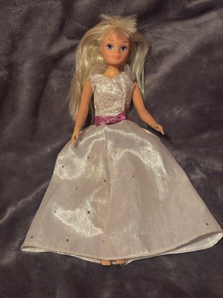 Muñeca Sindy Vintage Vestido Blanco novia