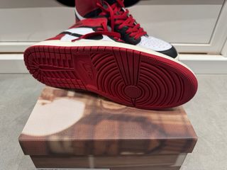 Air Jordan 1 Retro High OG Black Toe