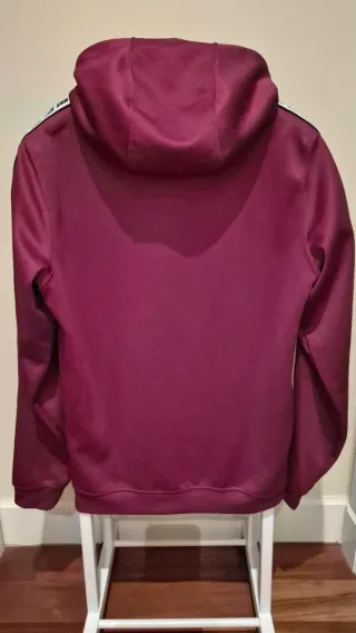 Sudadera Nike con cremallera y capucha